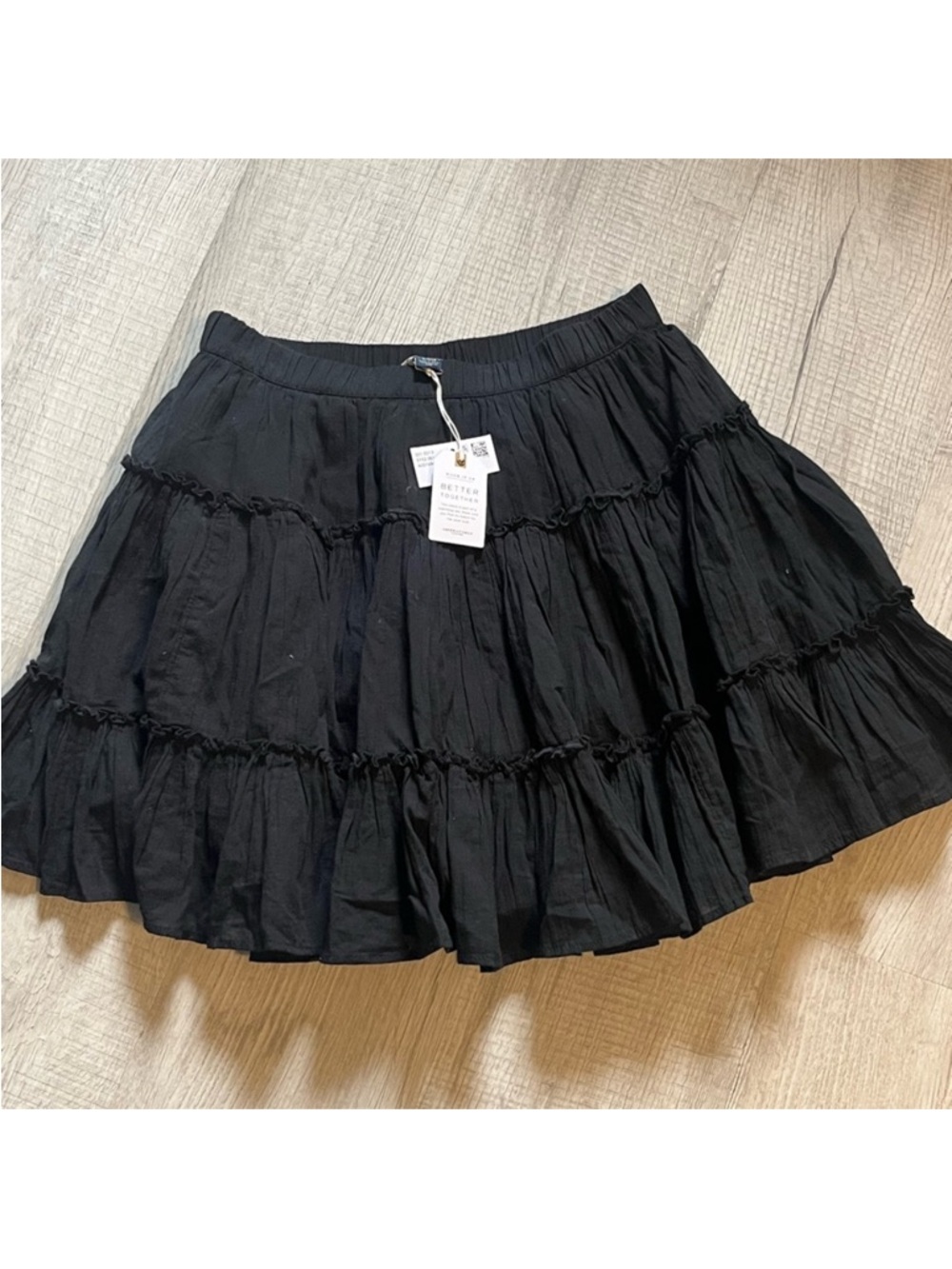 American Eagle S black skort